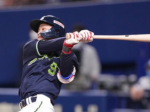 塩見選手がマルチ安打