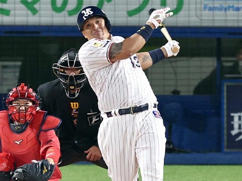 オスナ選手が1号ソロ含む、猛打賞の活躍！