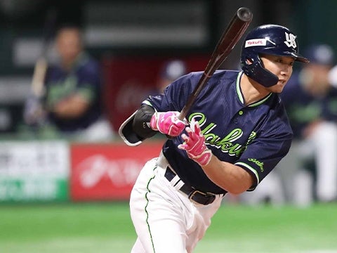 西川選手が先制タイムリー