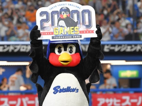 つば九郎が主催2000試合出場を達成