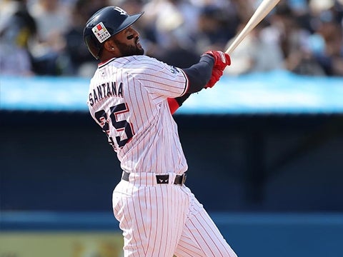 サンタナ選手がオープン戦初アーチ