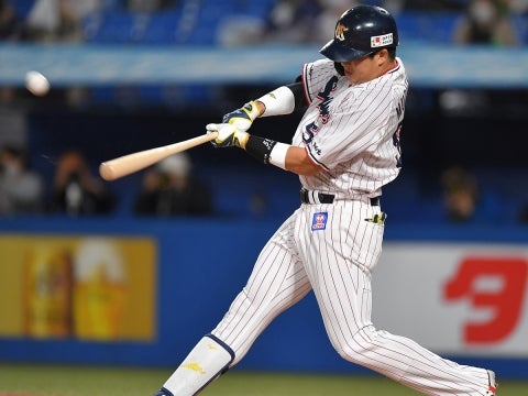 村上選手が先制の38号2ランを放ち、史上最年少の100打点達成！