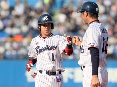 山田選手のタイムリーで先制！