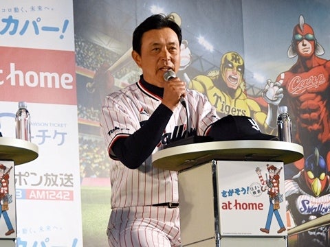 6監督が勢ぞろい