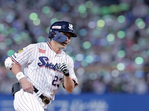 青木選手が反撃の2号ソロ