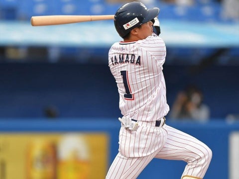 山田選手が逆転の11号3ランを放つ！