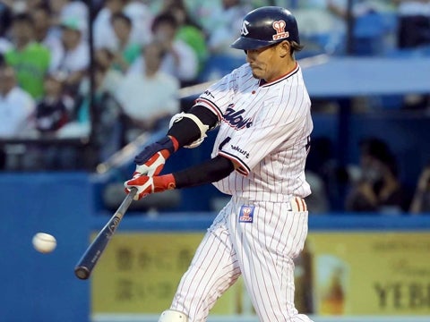 試合を振り出しに戻すタイムリー二塁打