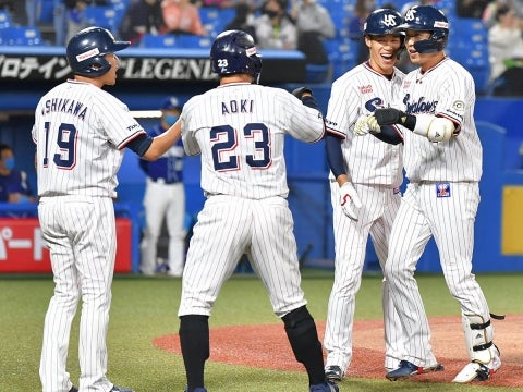 山田選手が二本のホームラン含む、3安打7打点！5度目の30号到達！