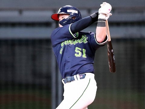 濱田選手が決勝の2号ソロ