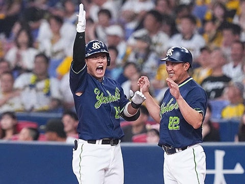 増田選手が決勝の2点タイムリーを放つ！