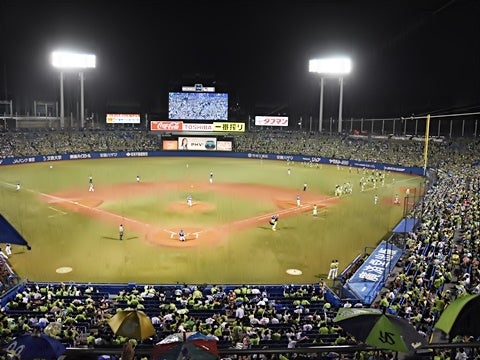 過去最大エリアにて2017燕パワーユニホームをプレゼント