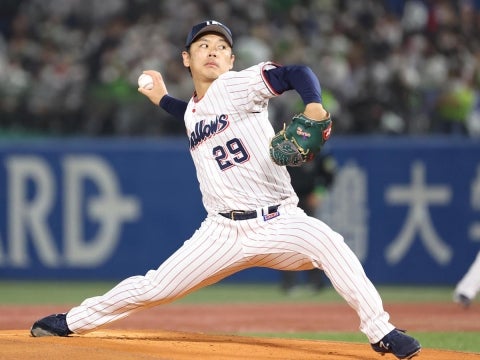 小川投手が粘りの投球を見せる！