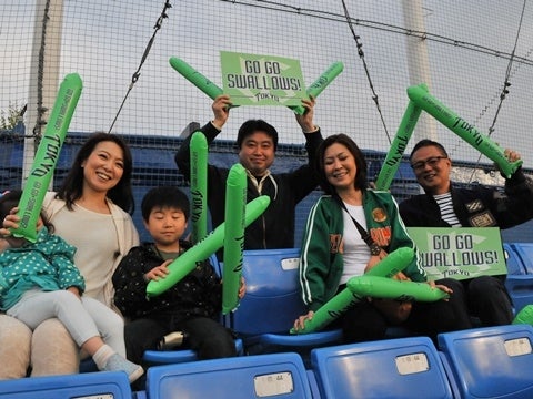 TOKYOスティックバルーンをプレゼント