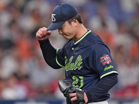 吉村投手がプロ初完封を飾る