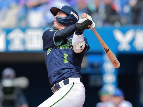 山田選手が5号ソロ含む、猛打賞