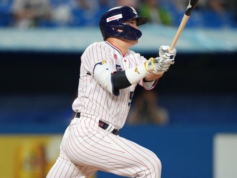 村上選手が逆転の13号3ラン&14号ソロ！