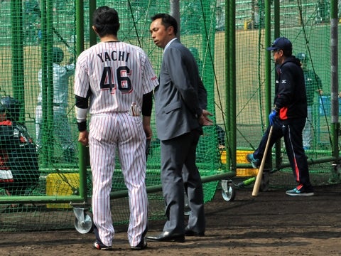 宮本慎也さんが浦添キャンプを訪問！ | フォトギャラリー | 東京