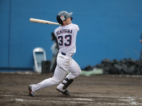 内山壮真選手がタイムリーを含む3安打