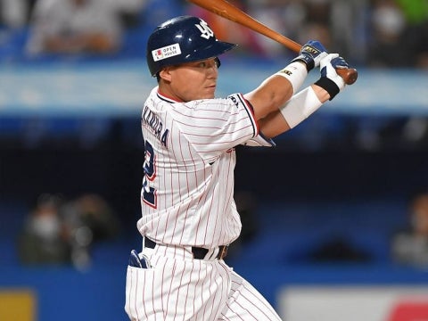 中村選手が先制タイムリー！