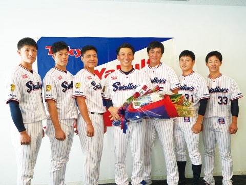 嶋選手が引退会見