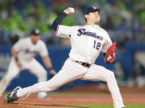 石山投手が2回を無失点に封じる好リリーフ