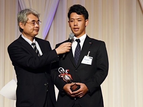 「来年はけがなくチームを支えられるように」