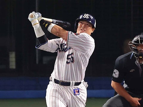 村上選手が史上最年少200号ホームランを達成！