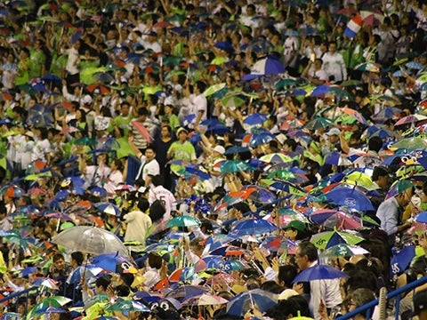 今シーズン、最後の東京音頭