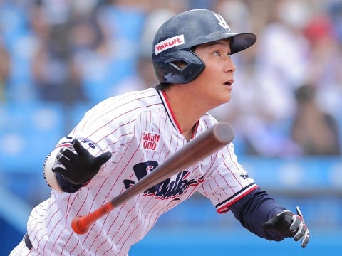 代打・川端選手が決勝の1号2ランを放つ！