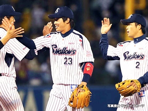 山田選手が2本塁打6打点！神宮開幕3連戦勝ち越し！