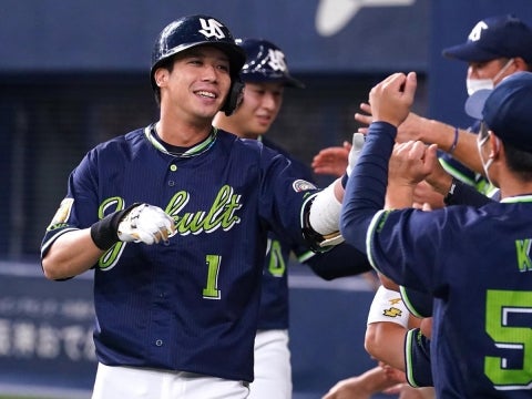 山田選手が先制の21号2ラン！