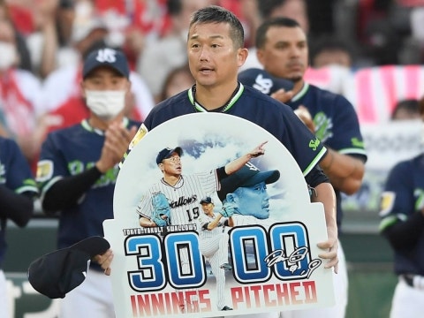 石川投手が通算3000投球回を達成！