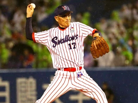 先発は松岡弘氏