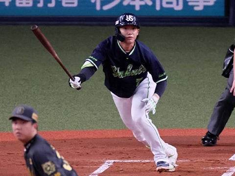 長岡選手が猛打賞を記録