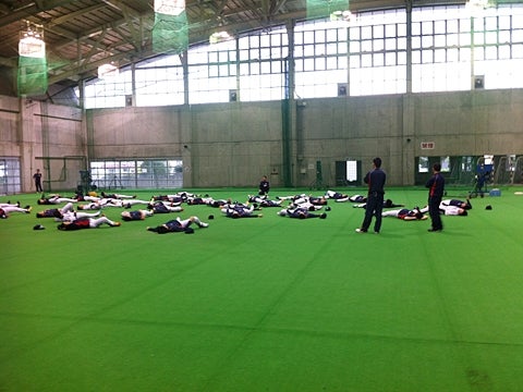 入念にウォーミングアップ