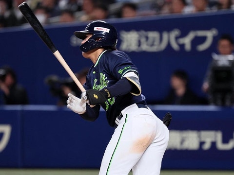 https://www-static.yakult-swallows.co.jp/upload/photo/archive/n-cf52b404bc47709b146f67350534bf60.jpg?auto=avif,webp&quality=90