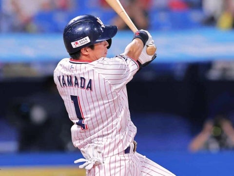 初回に三者連続となるホームラン！