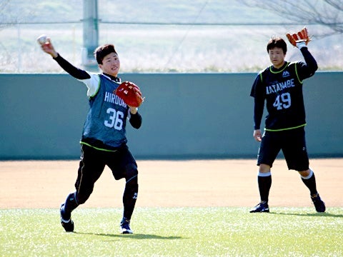 ハツラツとプレー