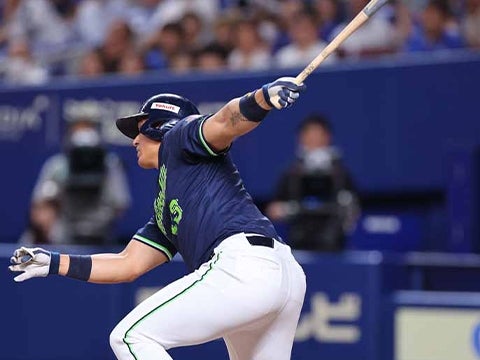 オスナ選手が3安打2打点の活躍