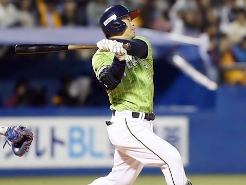 先制の2号2ラン