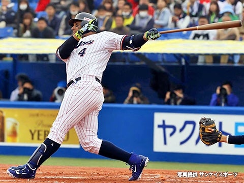 今シーズン初出場で初安打