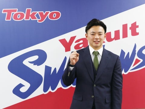 成田翔投手が入団会見。「1日でも早くチームに溶け込んでいきたい」