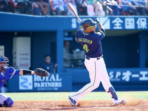 2点差に迫る犠牲フライ