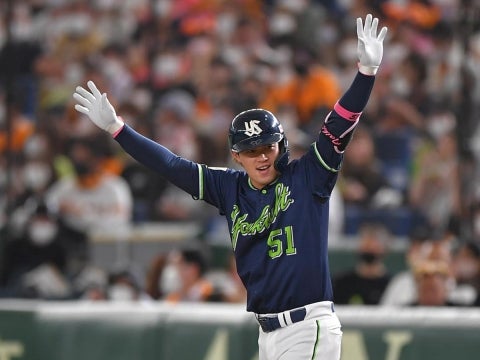 濱田選手が先制タイムリー！