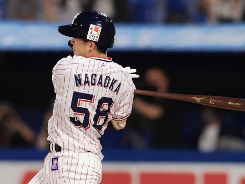 長岡選手が3安打1打点の活躍