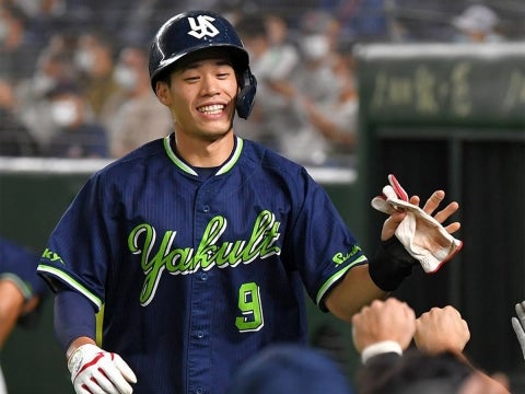 塩見選手がサイクル安打を達成