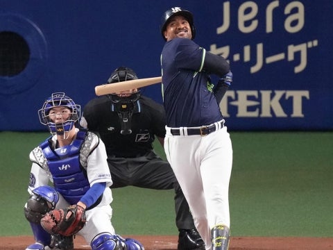 サンタナ選手が先制の15号ソロ