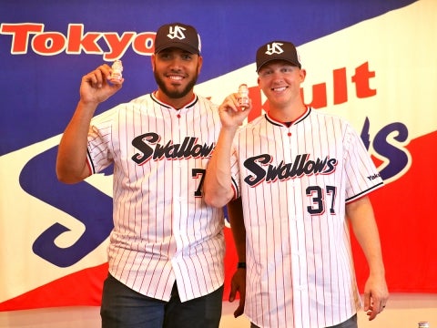 マクガフ投手とスアレス投手が入団会見！