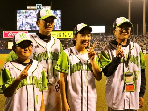 キッズ会員限定ヒーロー選手写真撮影会