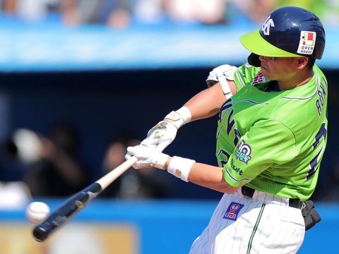 青木選手が3号2ラン